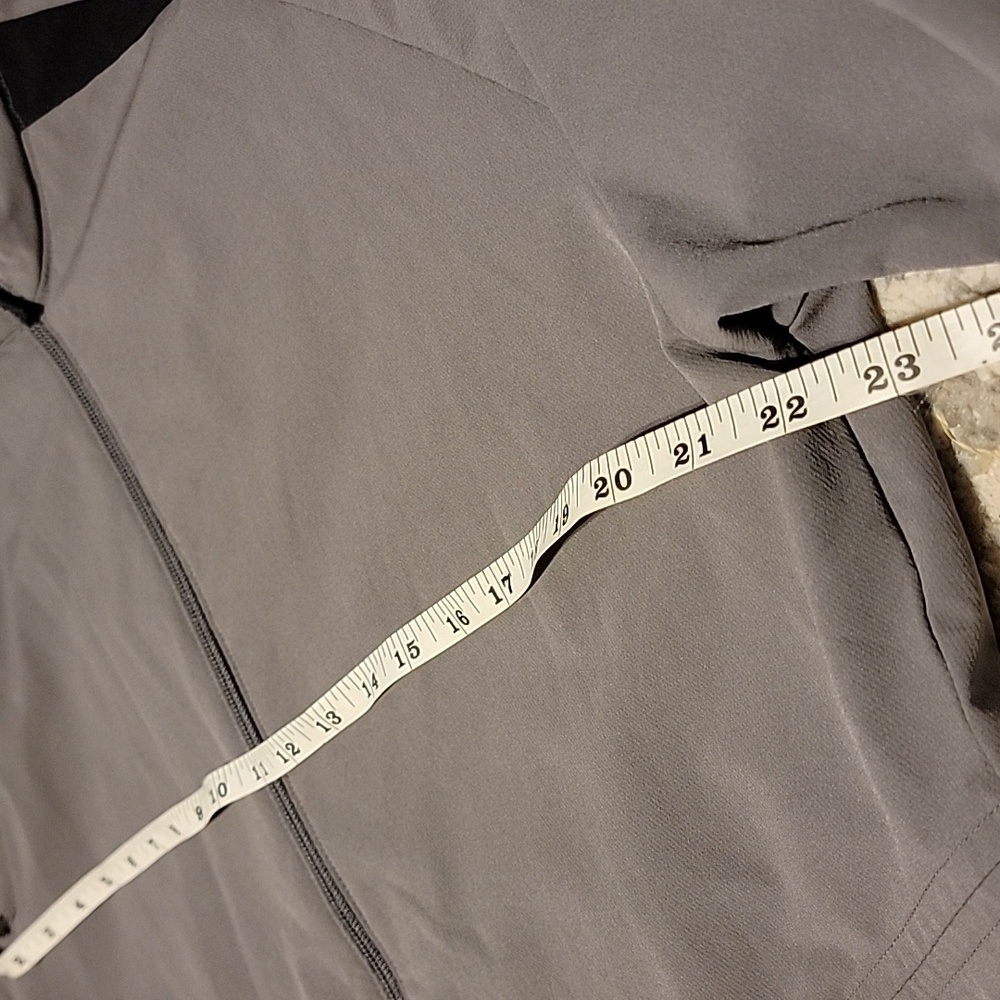 Athletic jacket - Picture 6 of 10